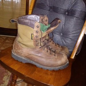 danner frontier boots